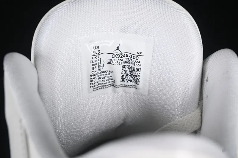 All categories Air Jordan Jordan series basketball shoes Air Jordan 3 Air Jordan 3 "Sail Metallic Silver" AJ3 Joe 3 Metallic Silver CK9246-100